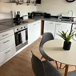 Appartamento Modern 2 Bed Flat & Parking - Centre *
